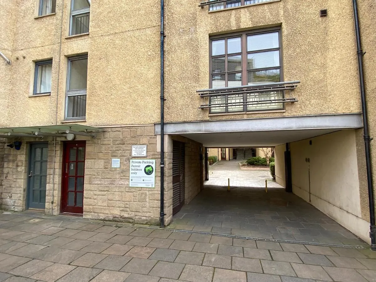 Old Town, Free Parking, Outlander Experience Apartment Edinburgh 0*,  United Kingdom